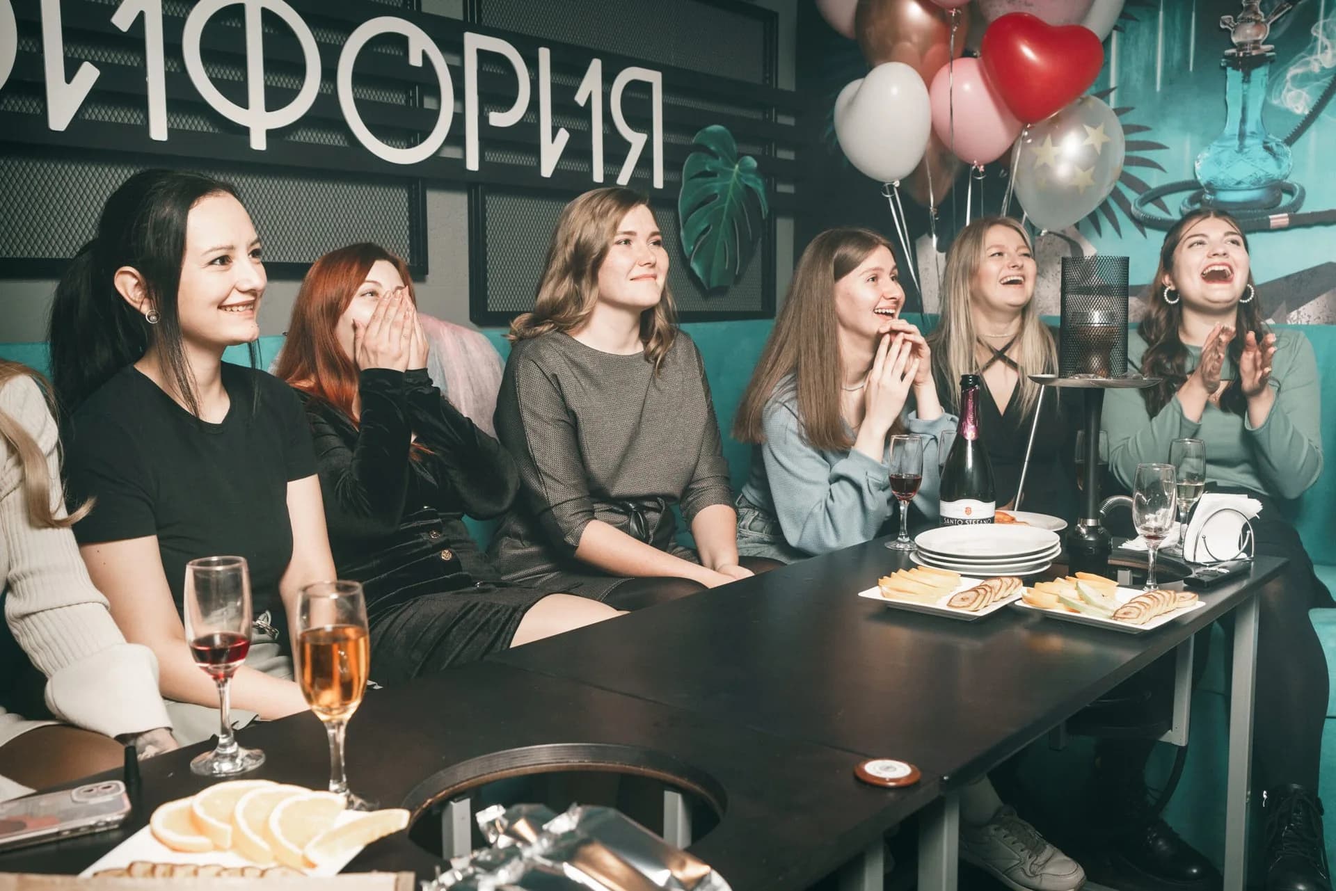Эхо Party: Ваше личное пространство с кальяном. Идеальный формат отдыха для взрослых компаний в Красноярске